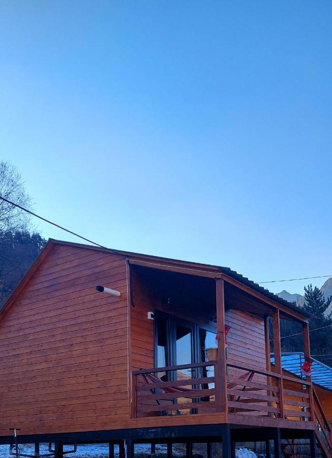 Guesthouse And Cottage Nicolo Stepantsminda Exterior photo